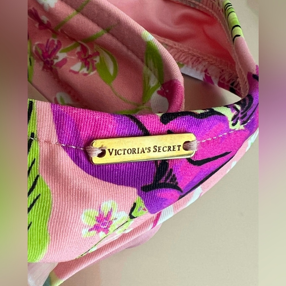 VICTORIA'S SECRET Pink Purple Red Floral 1 Shoulder Top & Thong SWIM Set EUC S - Picture 12 of 12